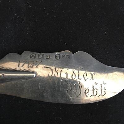 Lot 203 - Sterling Service Pieces