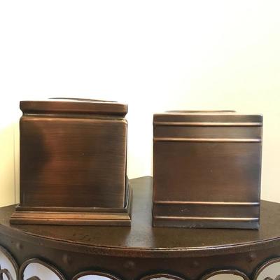 Lot 205 - Metal Corner Table and Housewares