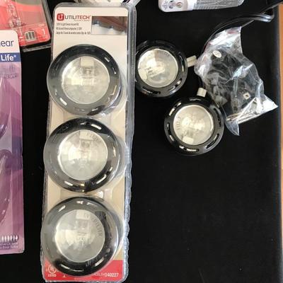 Lot 208 - Let There Be Light!