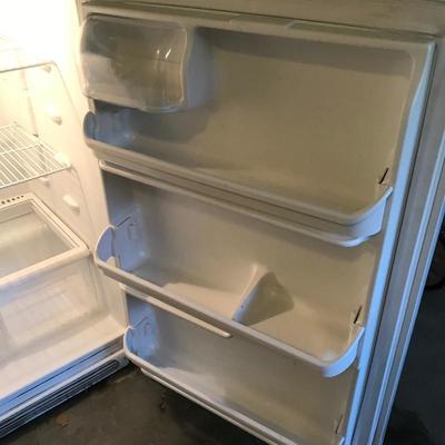 Lot 210 - Kenmore Refrigerator/Freezer 