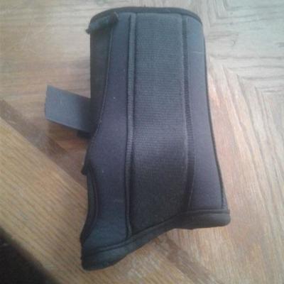 Arm brace