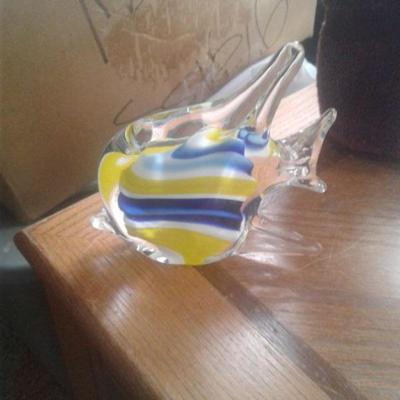 Glass Fish and square 