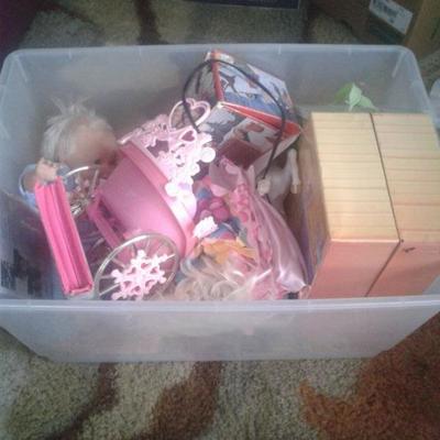 Tote of toys 