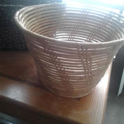 Baskets 