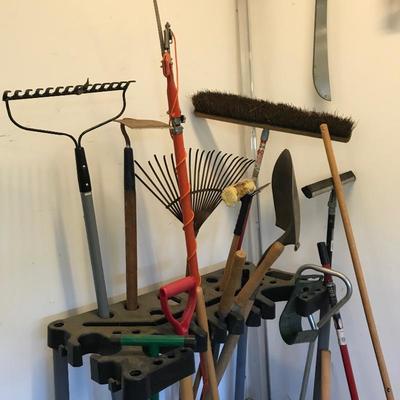 Lot 224 - Garden Tools with Stand