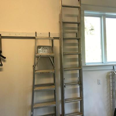 Lot 225 - Extension And Step Ladder