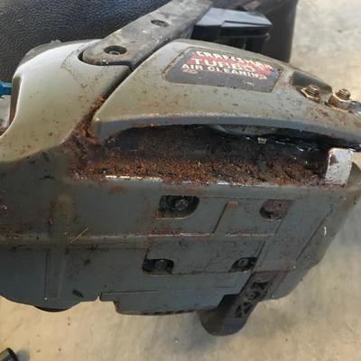 Lot 227 - Craftsman 16â€ Gas Powered Chain Saw