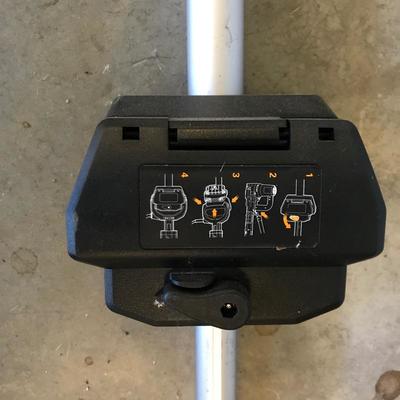 Lot 232 - Worx JawSaw And Extension Pole