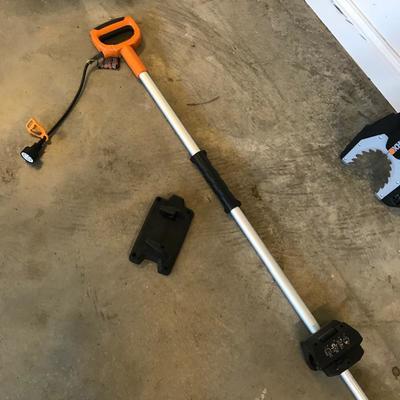Lot 232 - Worx JawSaw And Extension Pole