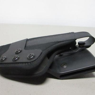 Lot 27 - Uncle Mike's Sidekick Holster