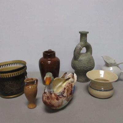 Lot 35 - Ceramic & Pottery Items