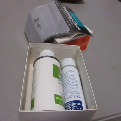 Lot 36 - Home Decor Items 