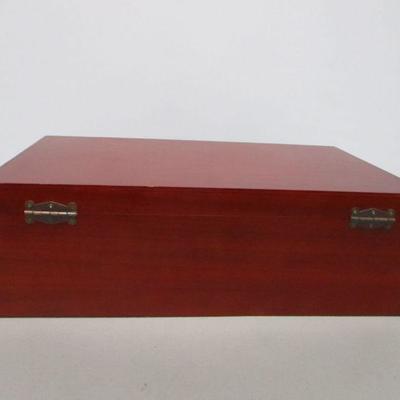 Lot 38 - Flatware Storage Box