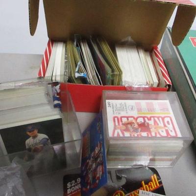 Lot 15 - Collection of Loose Open Sports Cards