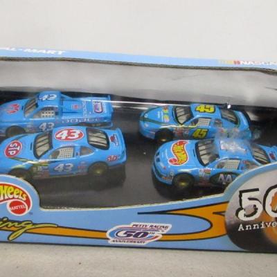 Lot 29 - NASCAR Die Cast Cars & Polish & Wax