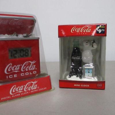Lot 32 - Coca Cola Retro Cooler Alarm Clock & Bear Mini Clock
