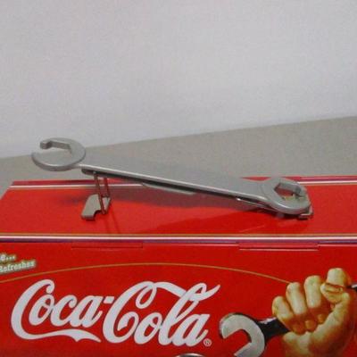 Lot 33 - Coca-Cola Collectible Tins