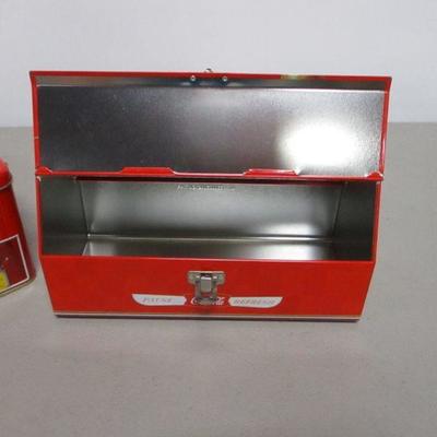 Lot 33 - Coca-Cola Collectible Tins