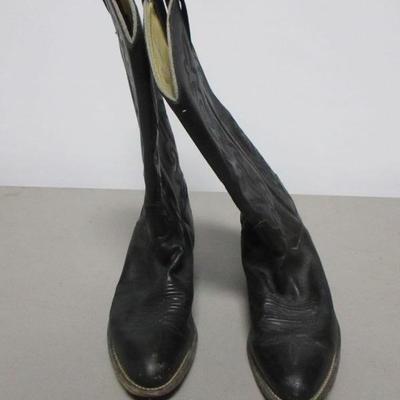 Lot 58 -  Men's Black Leather Western Cowboy Boots - Size 6