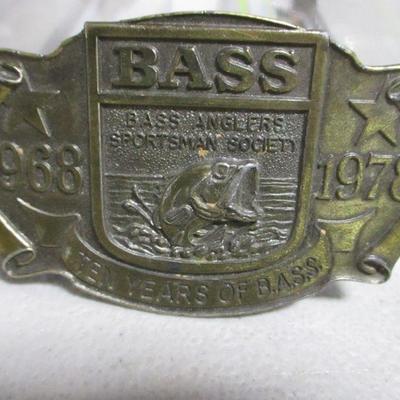 Lot 63 - Beech Nut Chewing Tobacco & Bass Anglers Belt Buckles