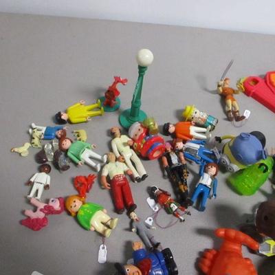 Lot 57 - Variety Of Miscellaneous Toys 