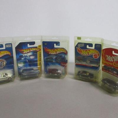 Lot 72 - Hot Wheels Die Cast Cars