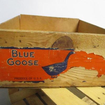 Lot 77 - Advertising Boxes Armour Lard Container & Pinto Beans bag