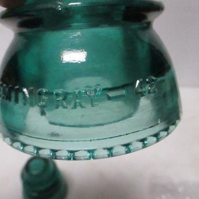 Lot 85 - Insulators - Green & White - Hemingray