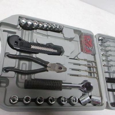 Lot 90 - Do It Yourself Home Tool Kit