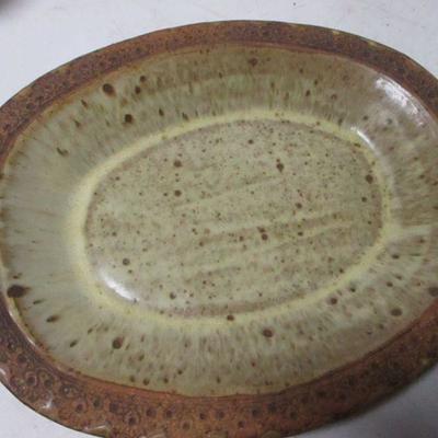 Lot 115 - Ceramic Items - Decorative 