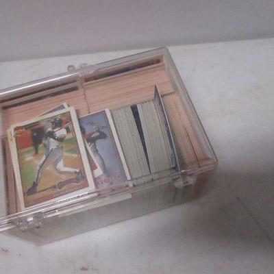 Lot 93 - Desert Storm & Sports Trading Collector Cards