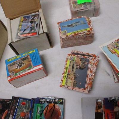 Lot 93 - Desert Storm & Sports Trading Collector Cards