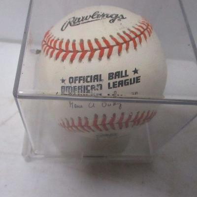 Lot 95 - Baseball Collector Items - Mickey Mantle - Cal Ripken