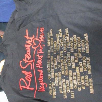 Lot 127 - Variety Of Music Artist T Shirts
