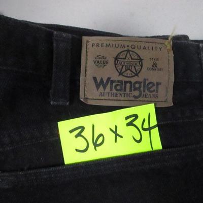 Lot 134 - Wrangler Jeans