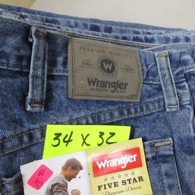 Lot 142 - Wrangler Jeans