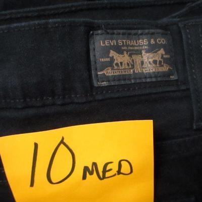 Lot 156 - Levi L L Bean & Lee Jeans