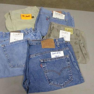Lot 164 - Lee Wrangler Columbia & Levi Jean Shorts