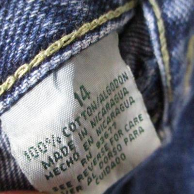 Lot 168 - Lucky Brand & St Johns Bay Jeans