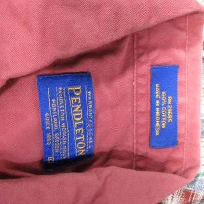 Lot 170 - Men's Shirts Levi Columia