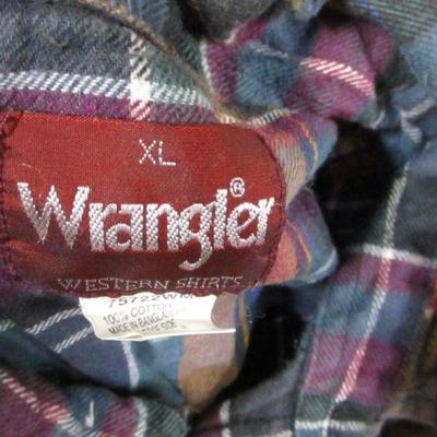 Lot 171 - Men's Shirts Carhartt Patagonia