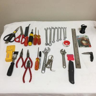 Lot 242 - Hand Tools