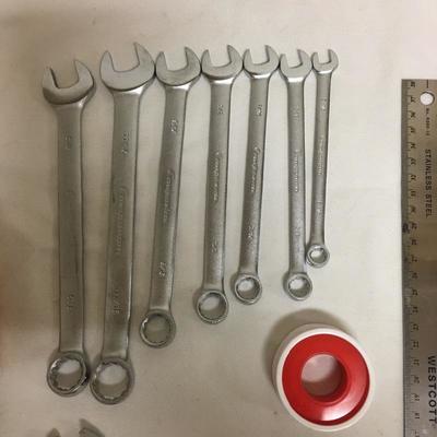 Lot 242 - Hand Tools