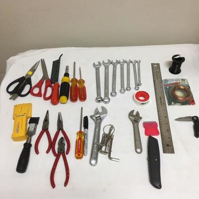 Lot 242 - Hand Tools