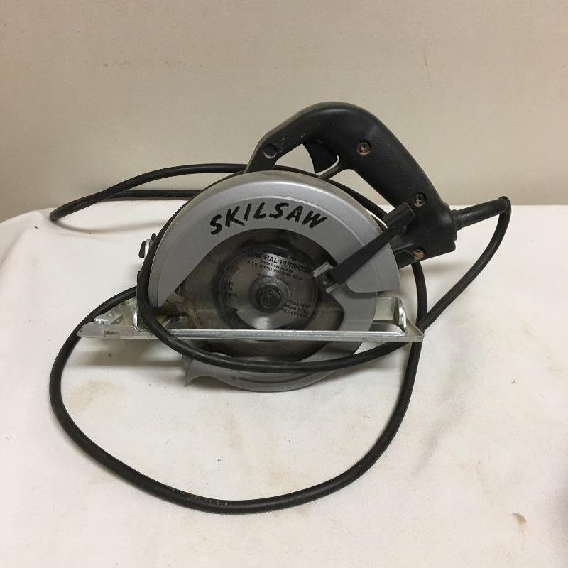 Lot 246 - Skil Saw & Craftsman Router | EstateSales.org
