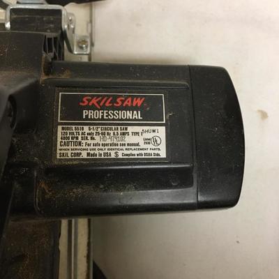 Lot 246 - Skil Saw & Craftsman Router