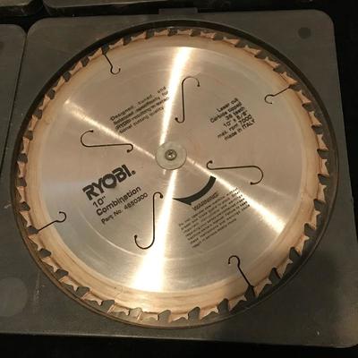 Lot 252 - 10â€ Carbide Tipped Saw Blades and More