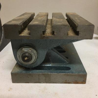  Lot 262 - Drill Press Vises & More 