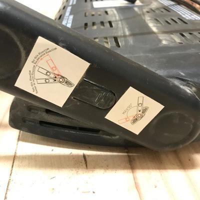 Lot 264 - Quartz Heater with Light