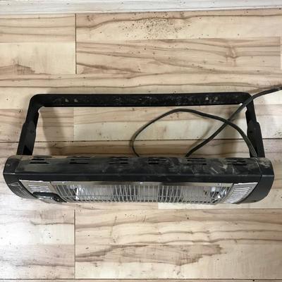Lot 264 - Quartz Heater with Light